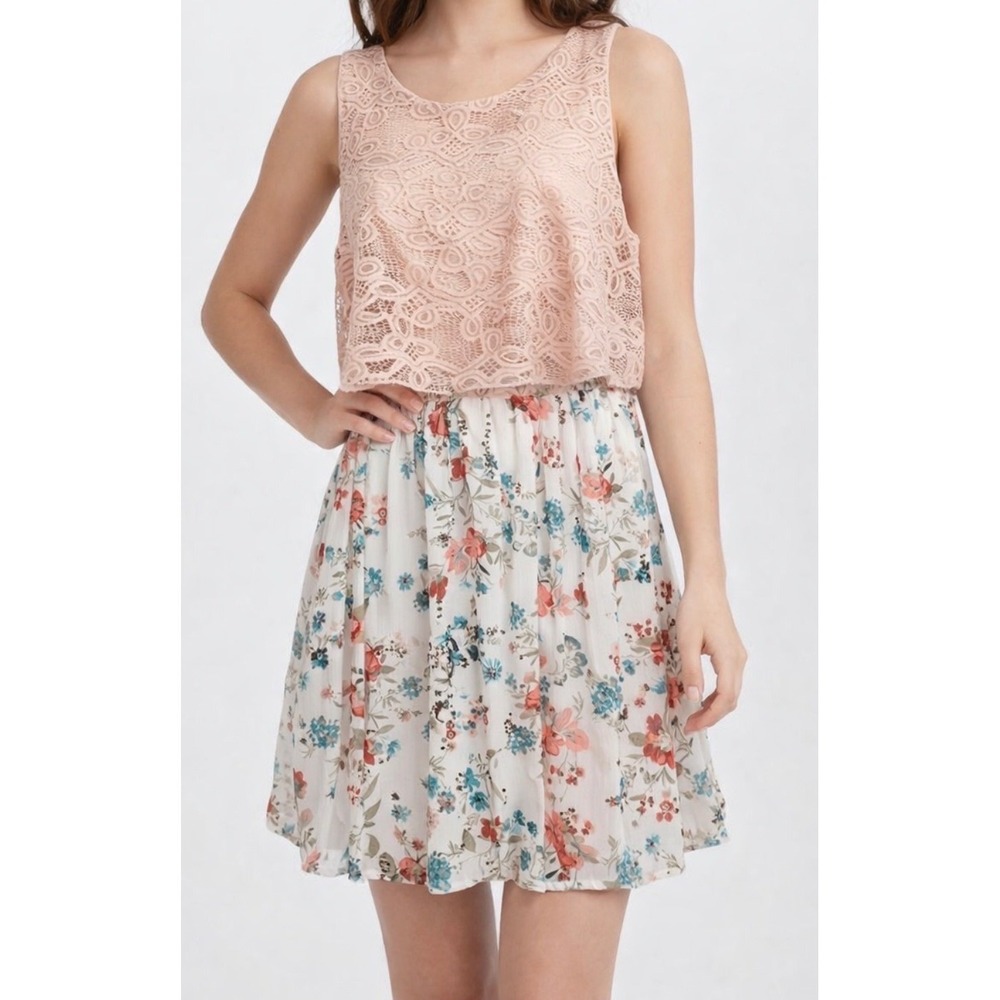 Emerald Sundae Floral Lace 2Pc Illusion Dress Juniors Size M Peach